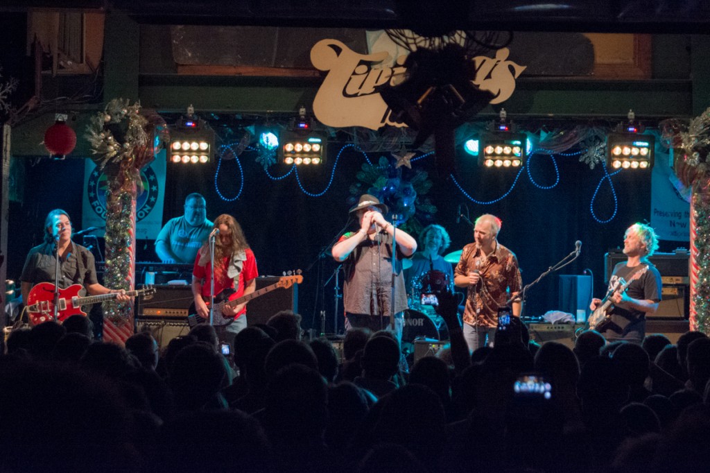 Anders Osborne 2015-12-18 Tips NOLA (by Jeffrey Dupuis)-26